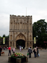 The old abbey gate or Great Gate (we thought it was) which leads into the current Abbey Gardens.
