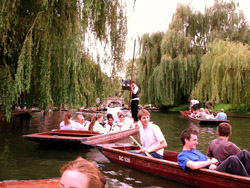 Looking up the river, and all the river traffic! Yes, the punts come with an emergency paddle..